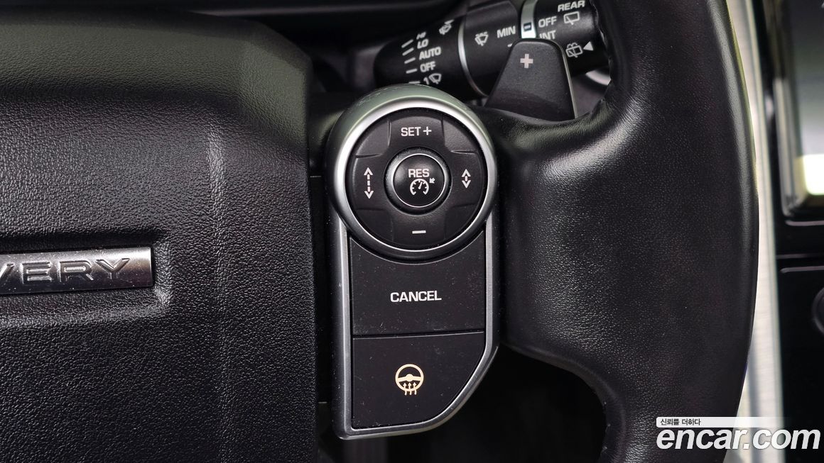 Land Rover Discovery 2018