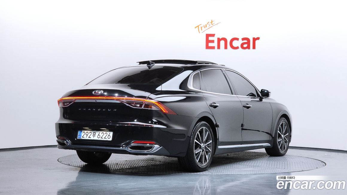 Hyundai Grandeur 2021