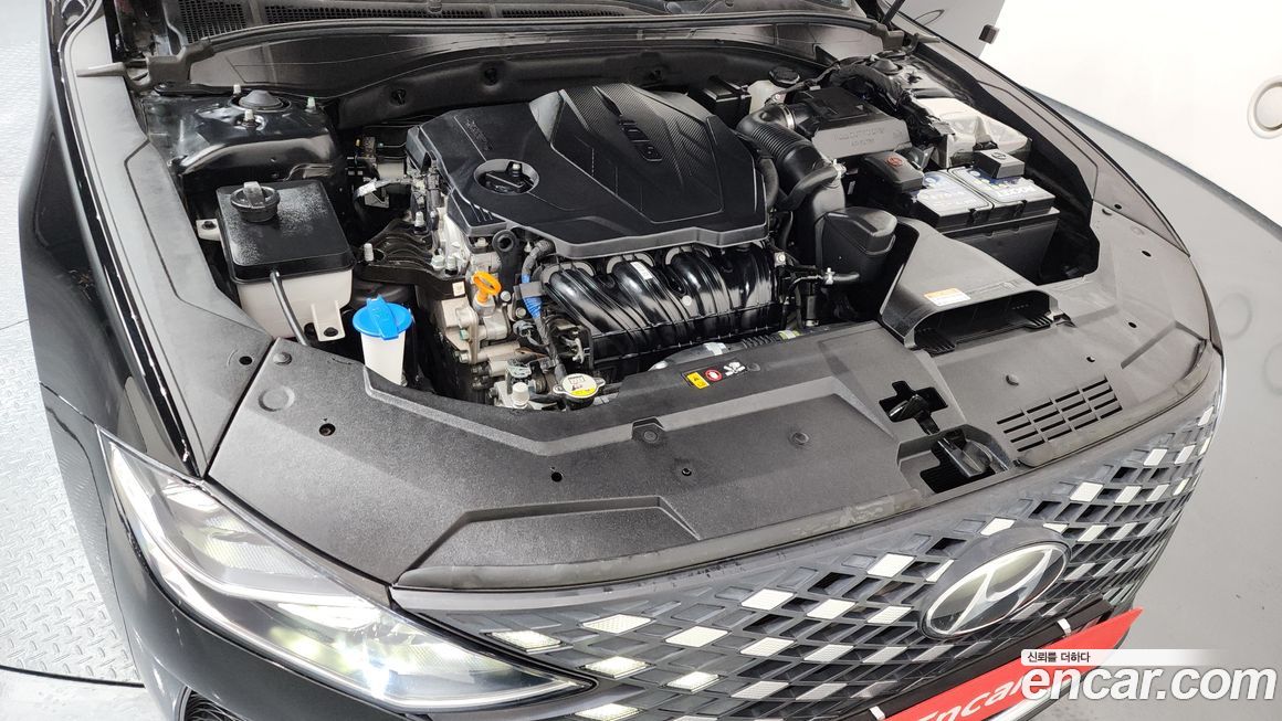 Hyundai Grandeur 2021