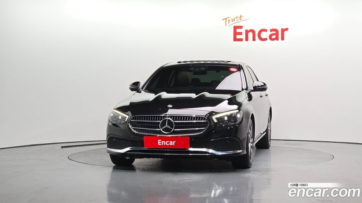 Mercedes-Benz E-Class 2021