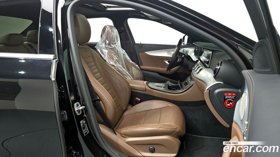 Mercedes-Benz E-Class 2021