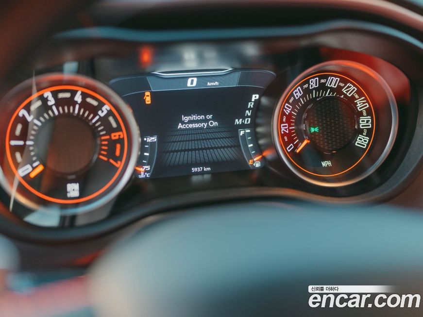 Dodge Challenger 2020