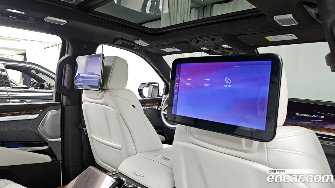 Cadillac Escalade 2025