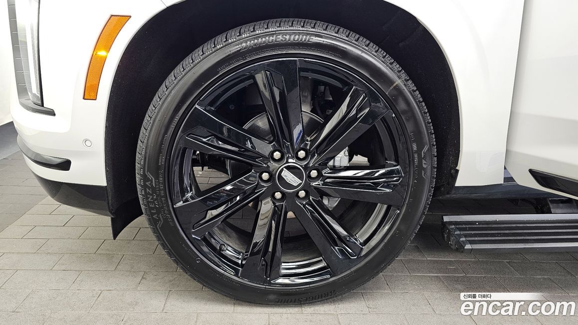 Cadillac Escalade 2025