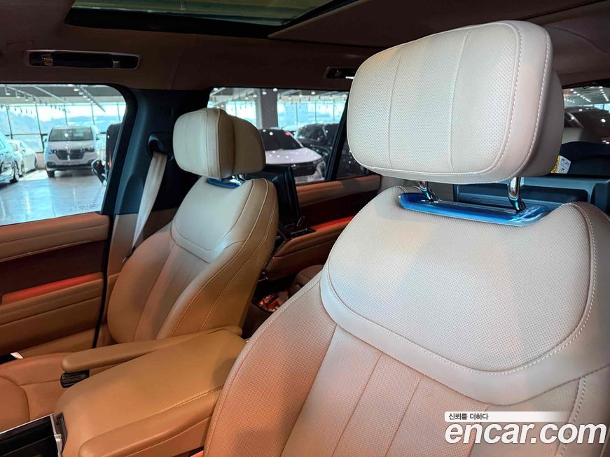 Land Rover Range Rover 2025