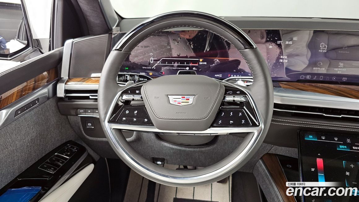 Cadillac Escalade 2025