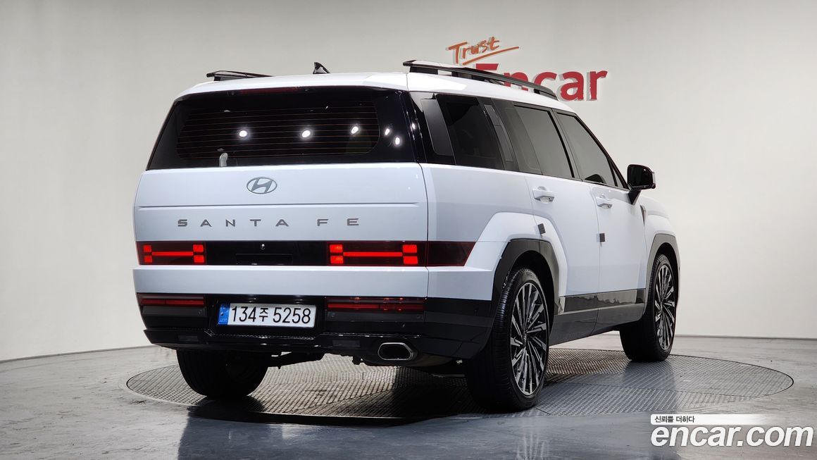 Hyundai Santafe 2024