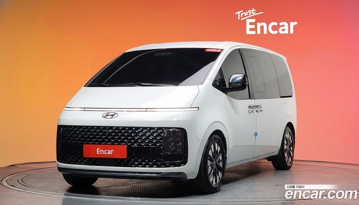 Hyundai Staria 2022