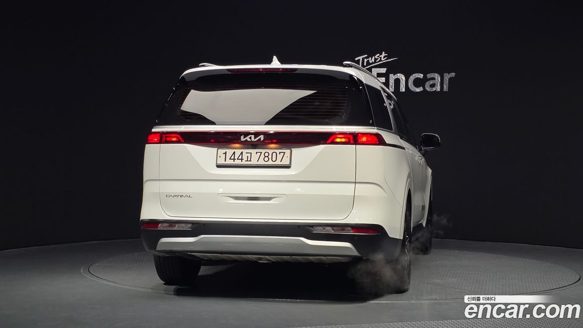 Kia Canival 2023