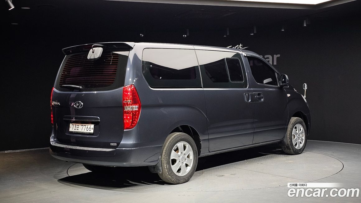Hyundai Starex 2016