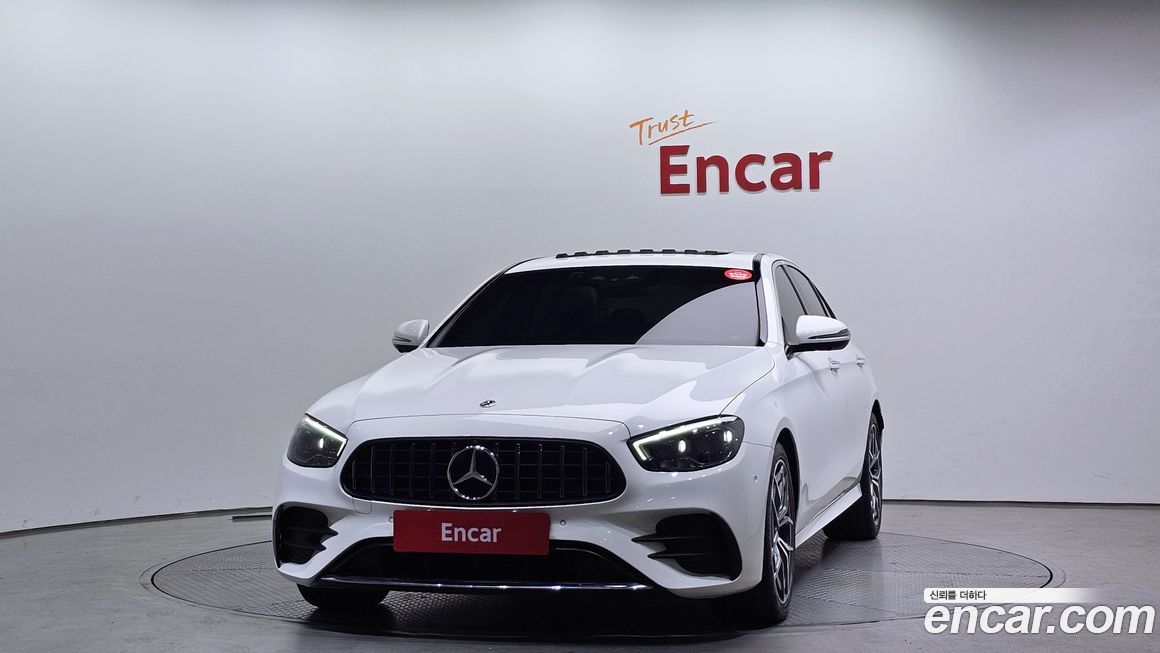 Mercedes-Benz E-Class 2023