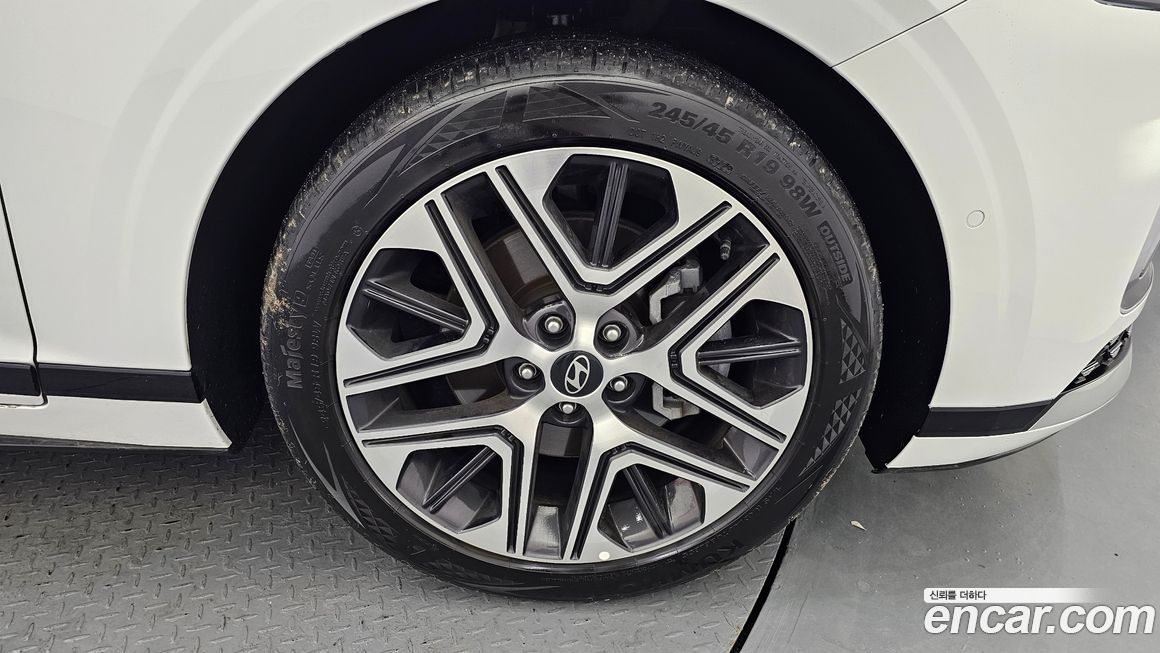 Hyundai Grandeur 2023