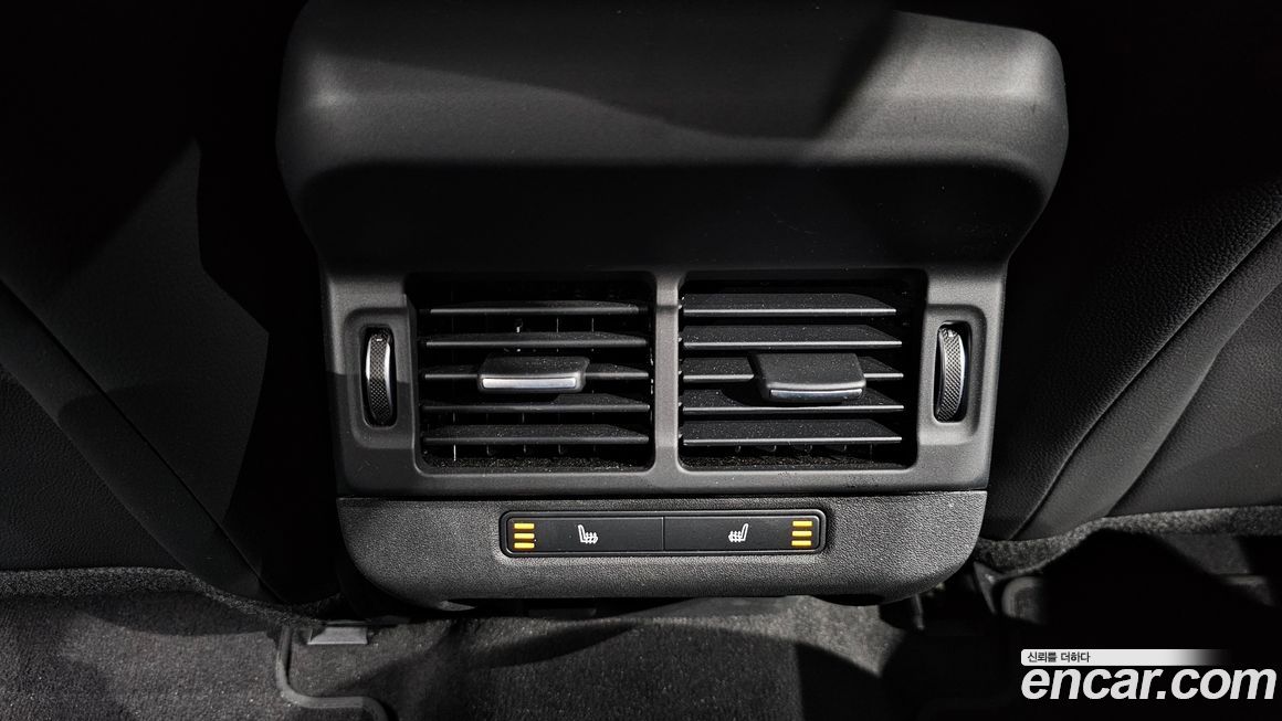 Land Rover Range Rover Evoque 2023