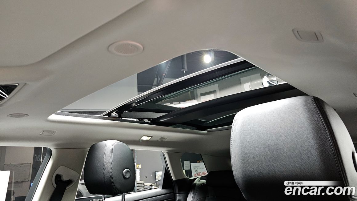 Land Rover Range Rover Evoque 2023