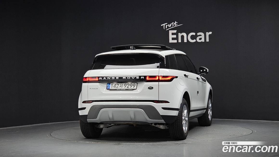 Land Rover Range Rover Evoque 2023