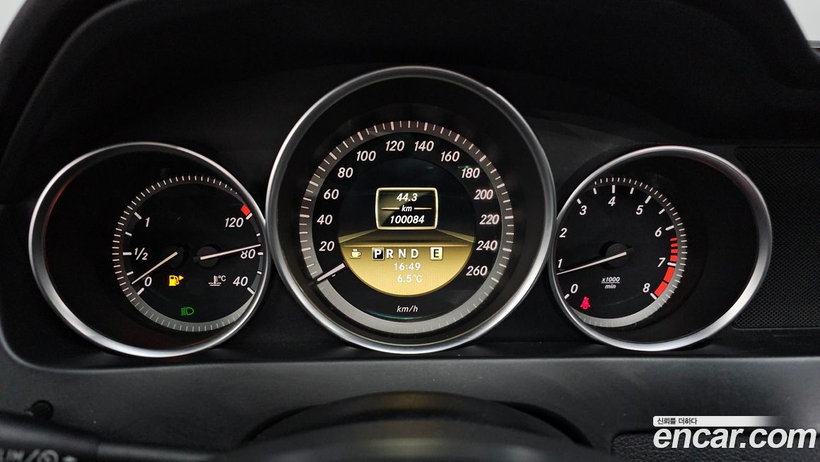 Mercedes-Benz C-Class 2012