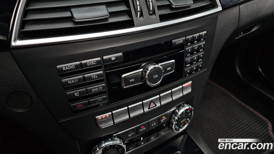 Mercedes-Benz C-Class 2012