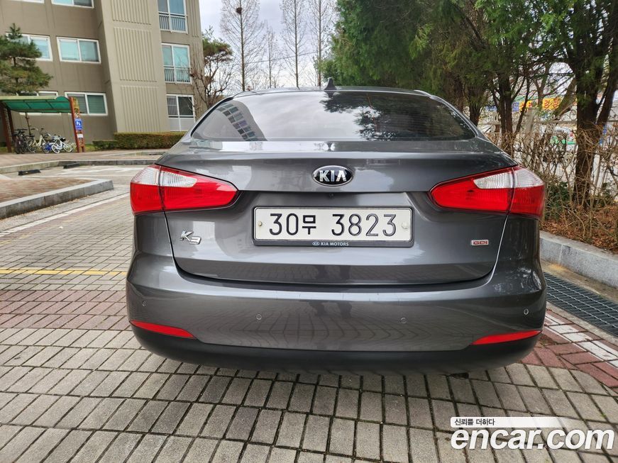 Kia K3 2013