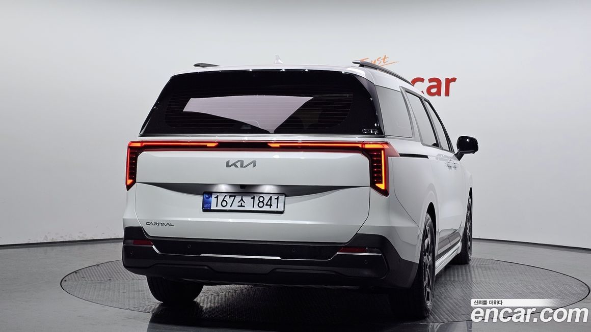 Kia Canival 2025