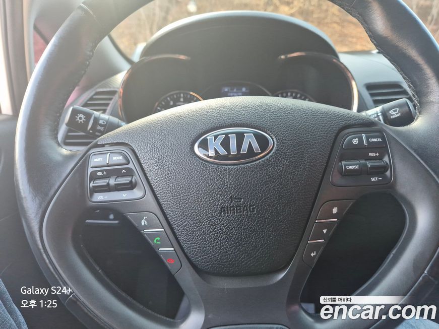 Kia K3 2015