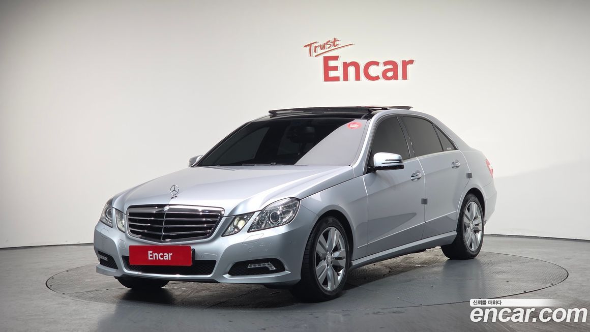Mercedes-Benz E-Class 2010
