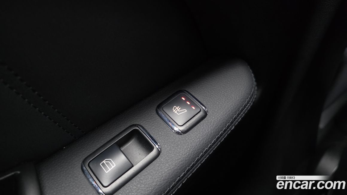 Mercedes-Benz E-Class 2010