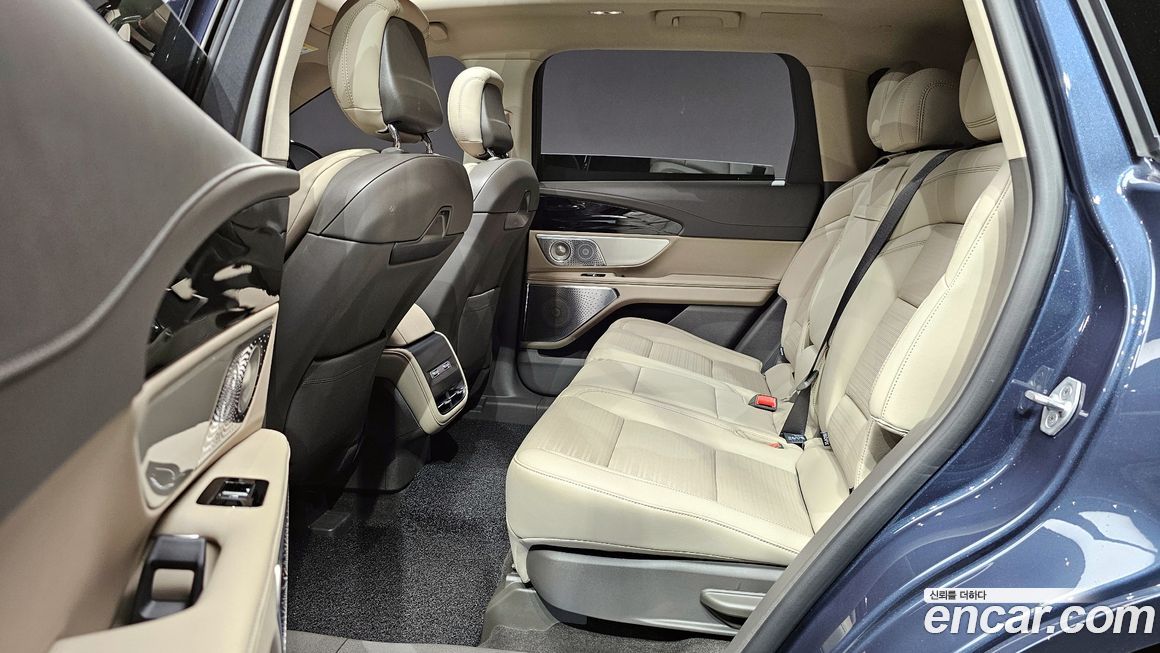 Lincoln Nautilus 2024