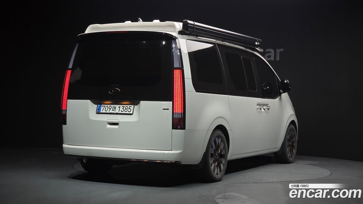 Hyundai Staria 2024