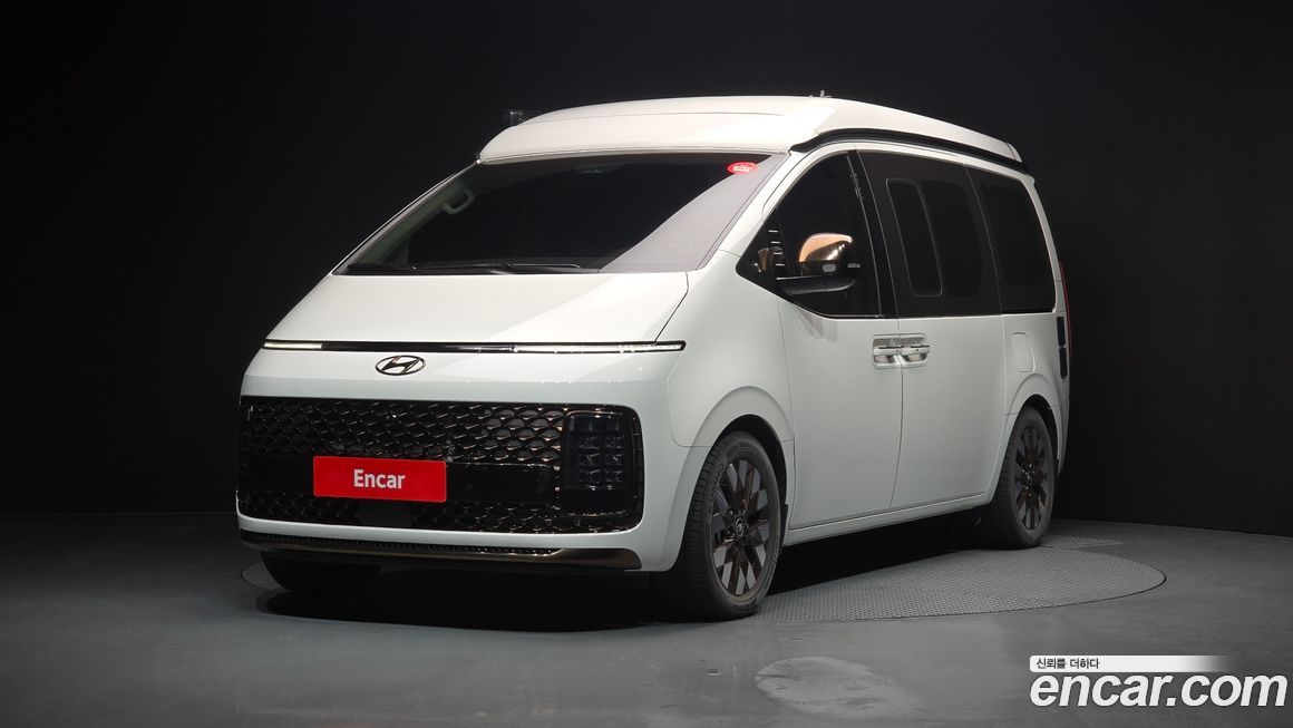 Hyundai Staria 2024
