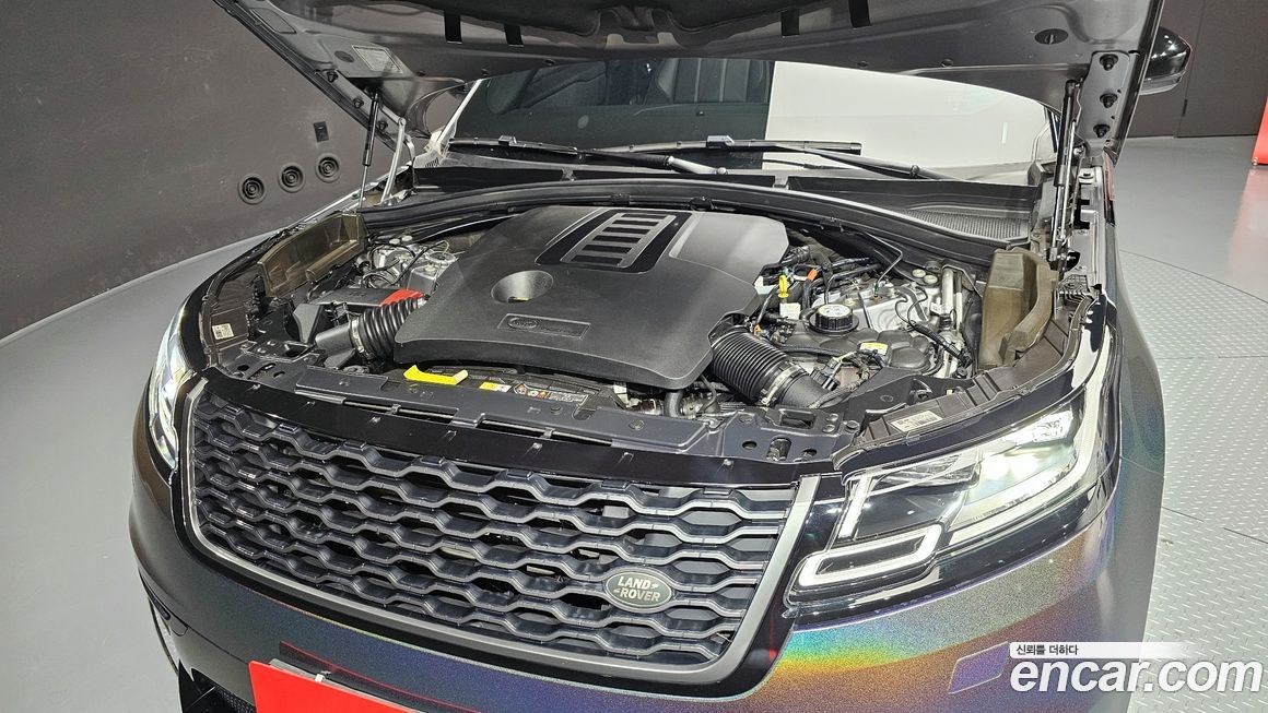 Land Rover Range Rover Velar 2021