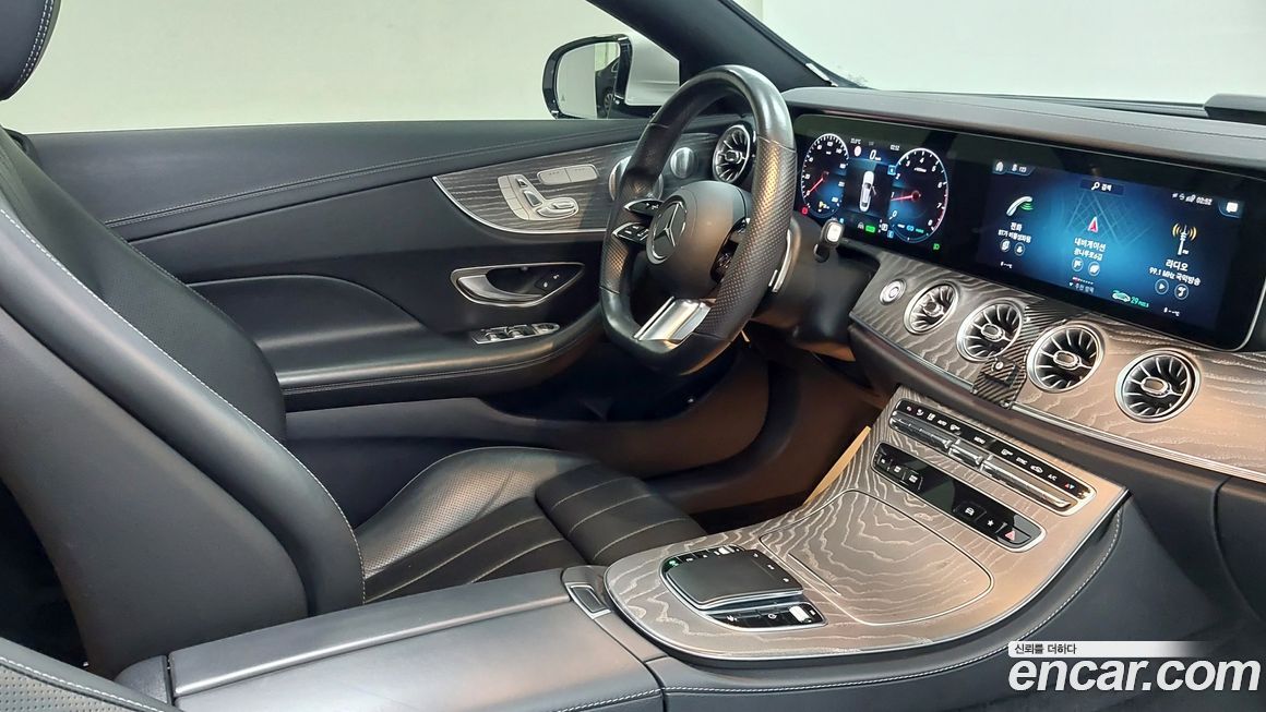 Mercedes-Benz E-Class 2021