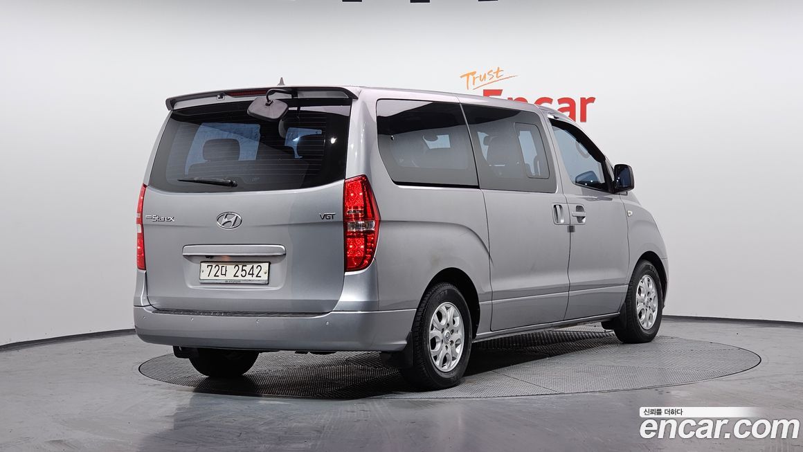 Hyundai Starex 2015