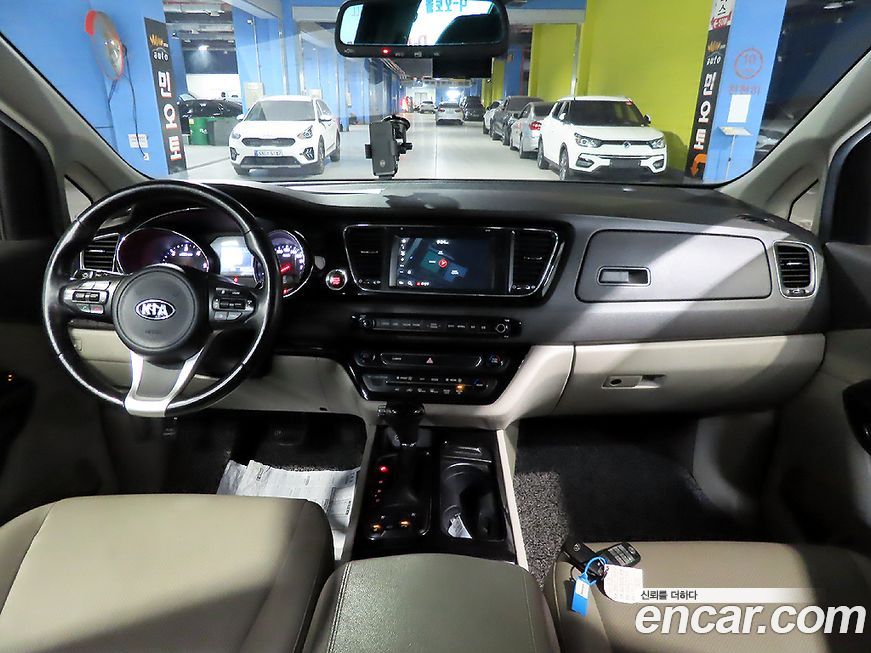 Kia Canival 2016
