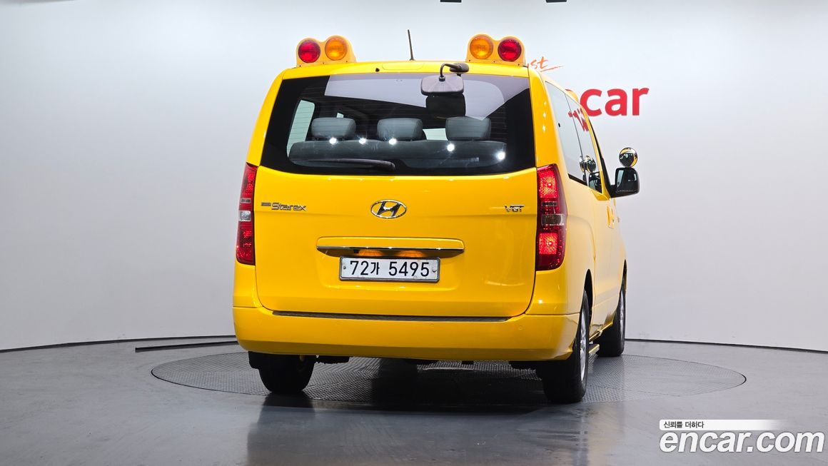 Hyundai Starex 2016