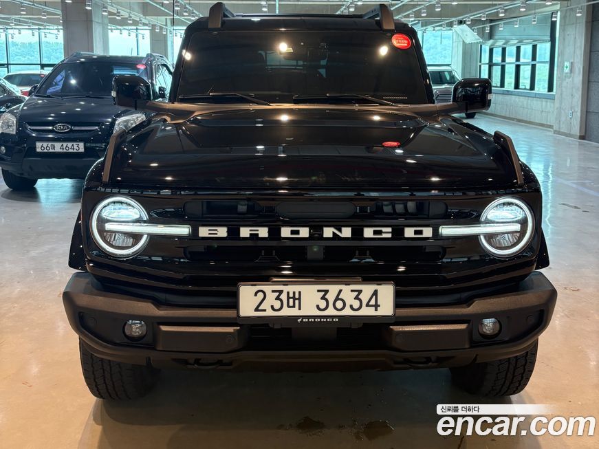 Ford Bronco 2024