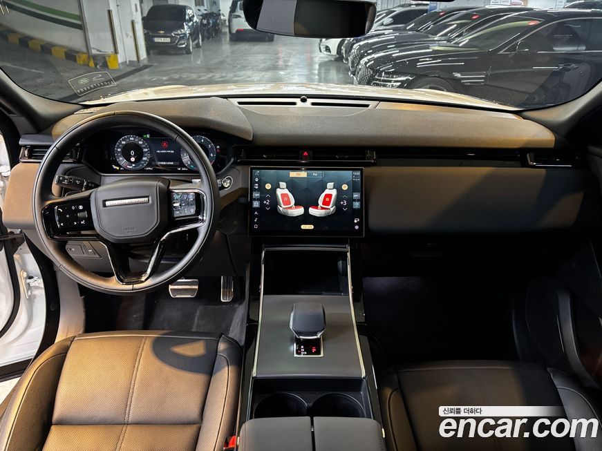 Land Rover Range Rover Velar 2025