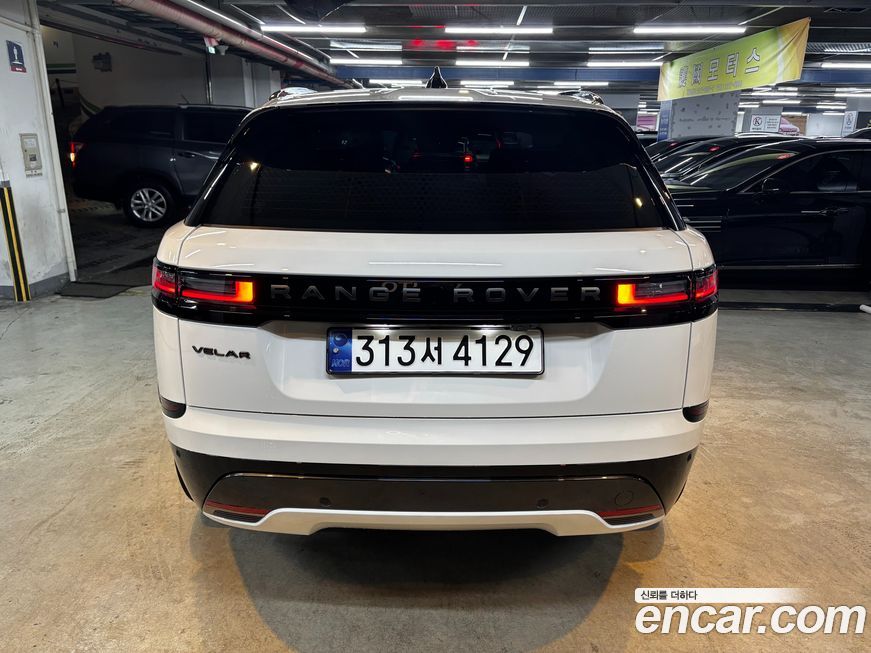 Land Rover Range Rover Velar 2025