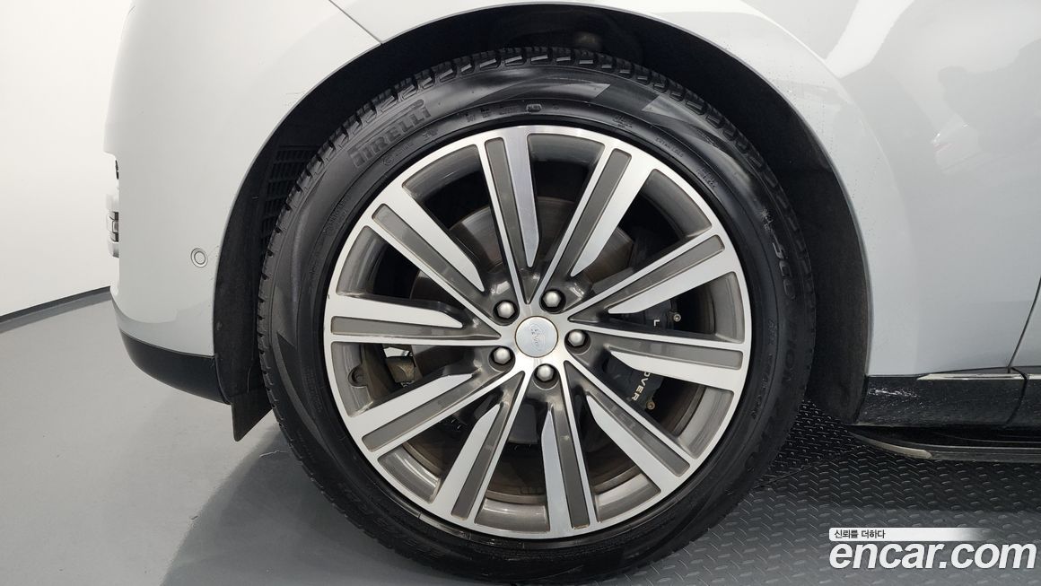 Land Rover Range Rover 2023