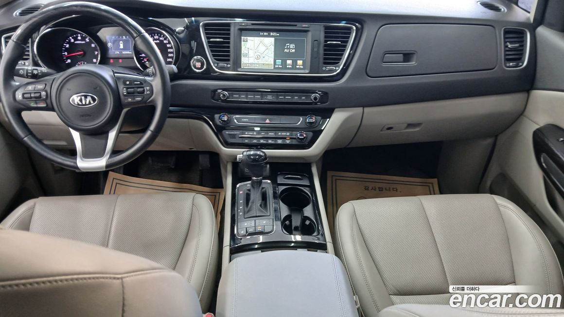 Kia Canival 2016