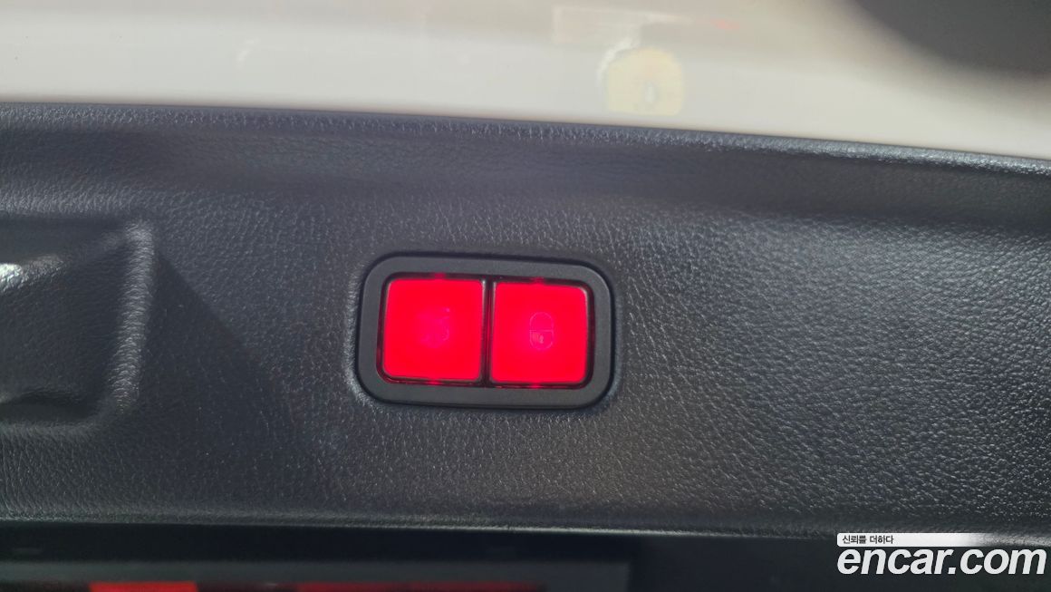 Mercedes-Benz S-Class 2023