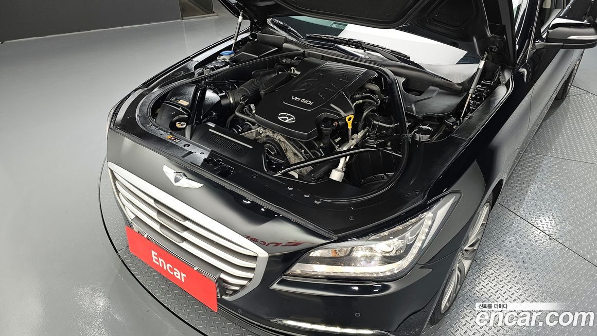 Hyundai Genesis 2016