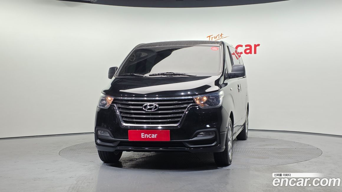 Hyundai Starex 2019