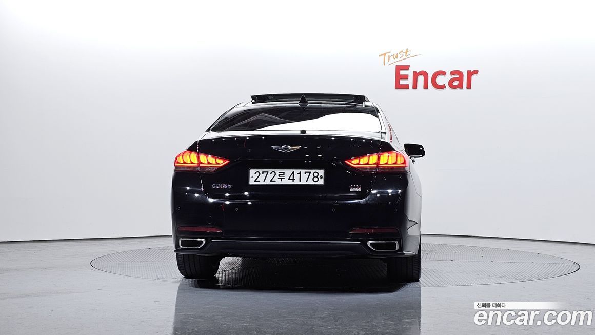 Hyundai Genesis 2016