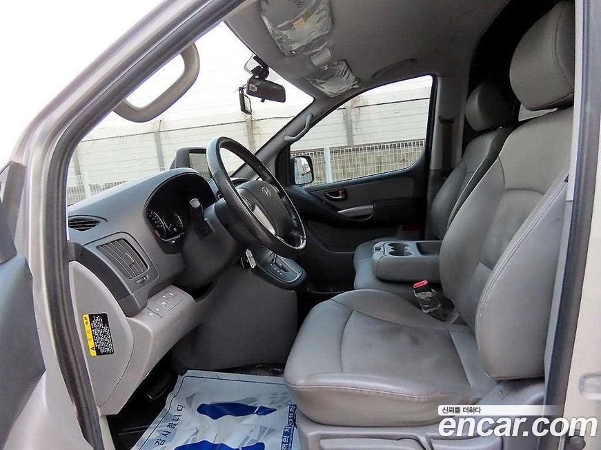 Hyundai Starex 2020