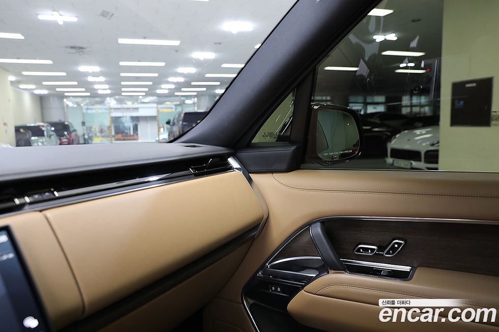 Land Rover Range Rover 2023