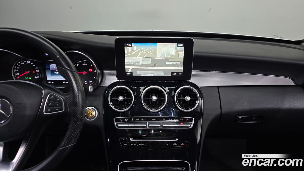 Mercedes-Benz C-Class 2018