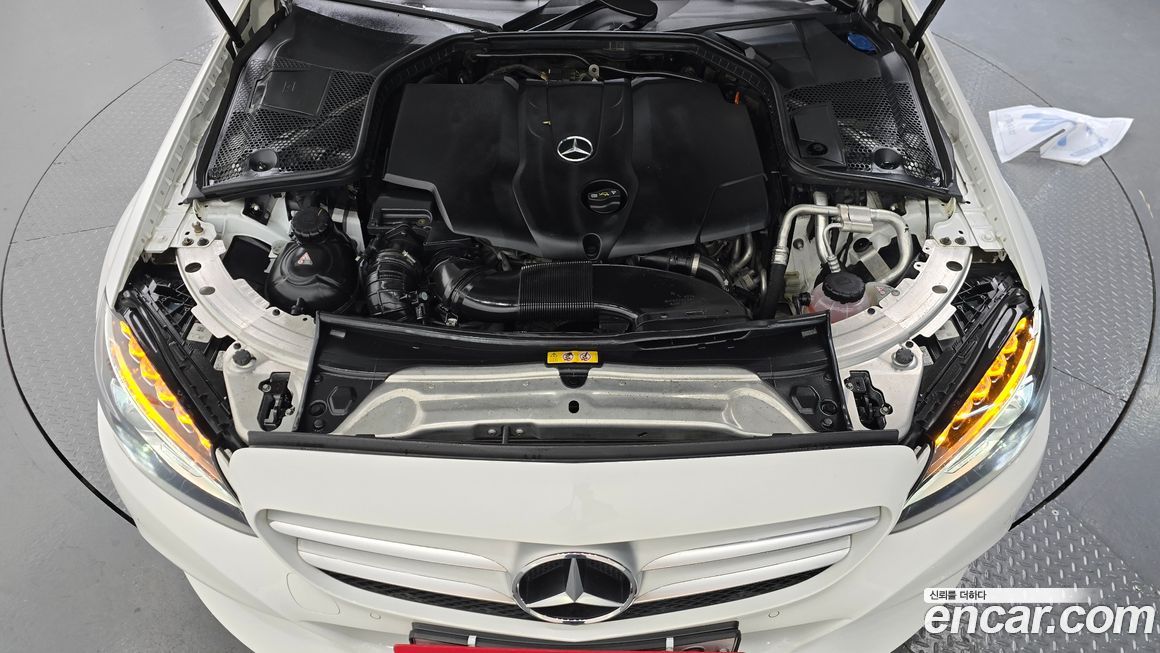 Mercedes-Benz C-Class 2018