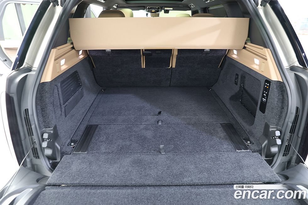 Land Rover Range Rover 2023