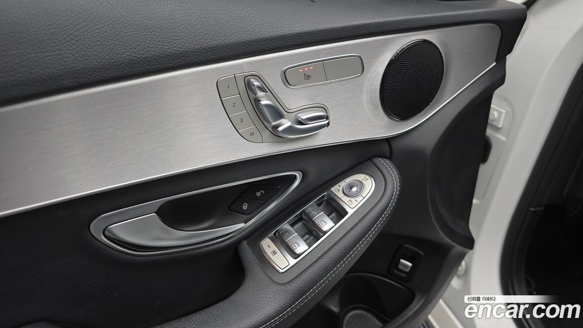 Mercedes-Benz C-Class 2018