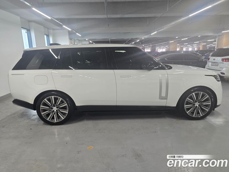 Land Rover Range Rover 2024